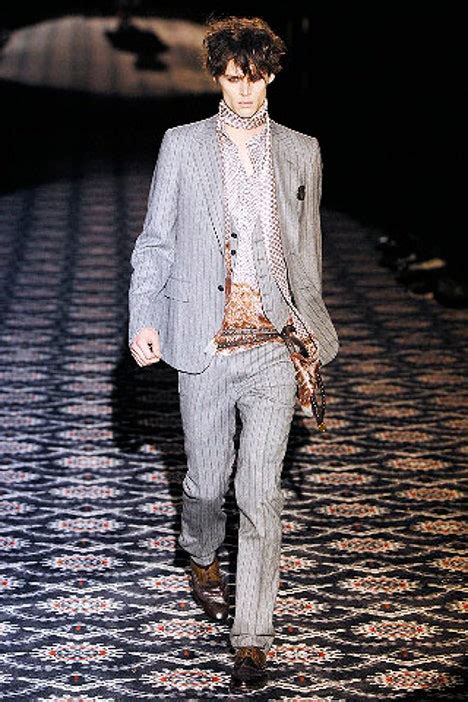 gucci giubbino uomo nero 2008 2009|Gucci Fall 2008 Menswear Collection .